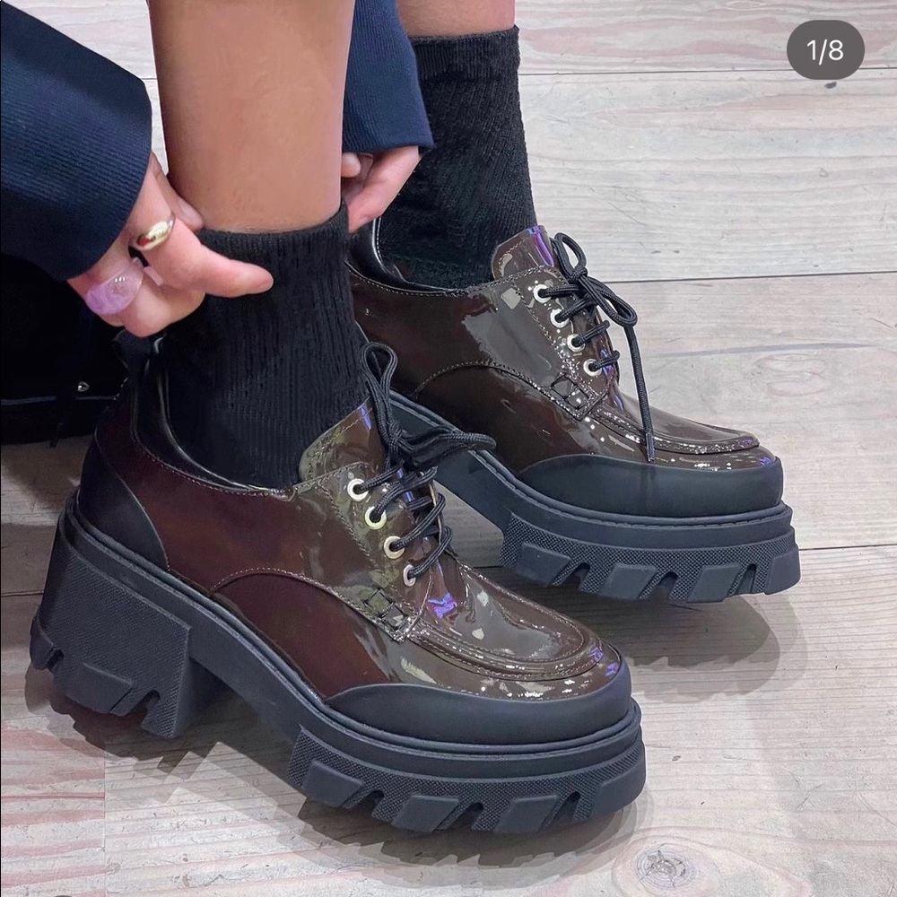 Ganni Brush Off Oxfords (patent brown heeled oxfords), size 39